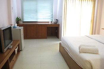 מלון סי ראצ'ה Somjai House מראה חיצוני תמונה
