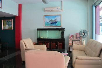 מלון סי ראצ'ה Somjai House מראה חיצוני תמונה