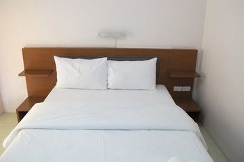 מלון סי ראצ'ה Somjai House מראה חיצוני תמונה